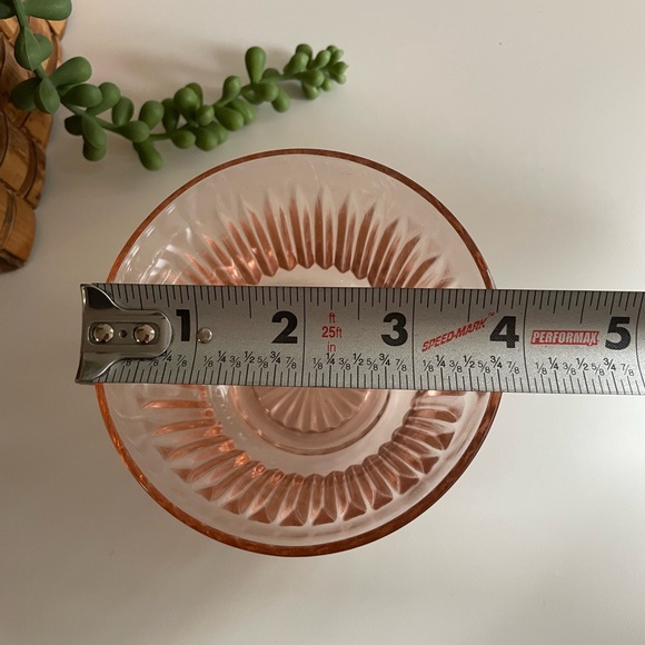 Pink Depression Teacup Set - Picture 12 of 13